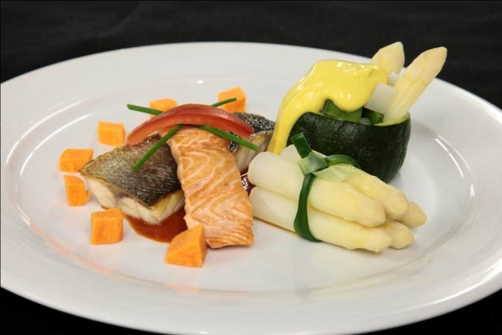 hallwang clinic gourmet food 2