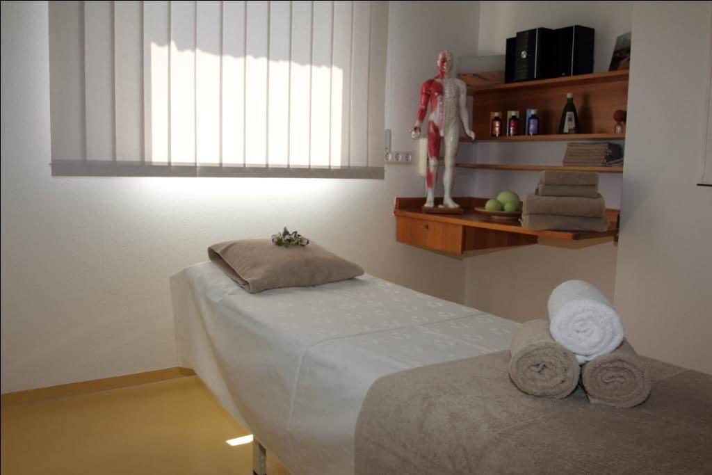 hallwang clinic single room